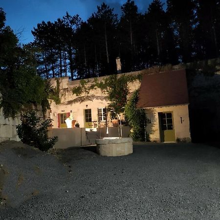 Aux Trois Tilleuls Bed and Breakfast Loches Exteriör bild
