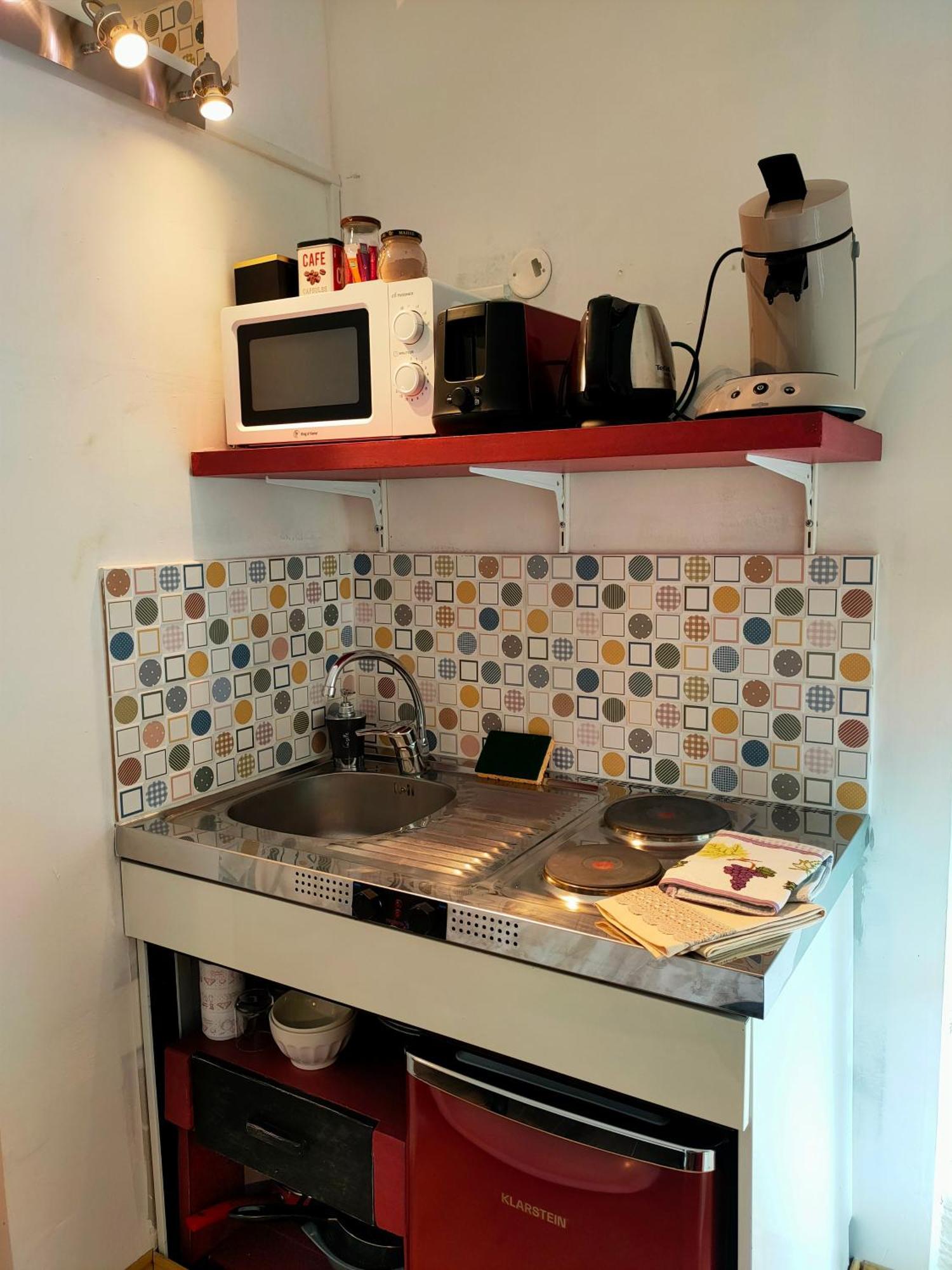 Aux Trois Tilleuls Bed and Breakfast Loches Rum bild